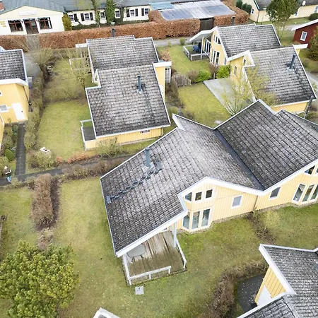 Skandinavisches In Mirow Σπίτι διακοπών *